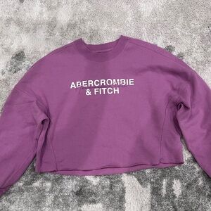 Abercrombie and Fitch top size medium